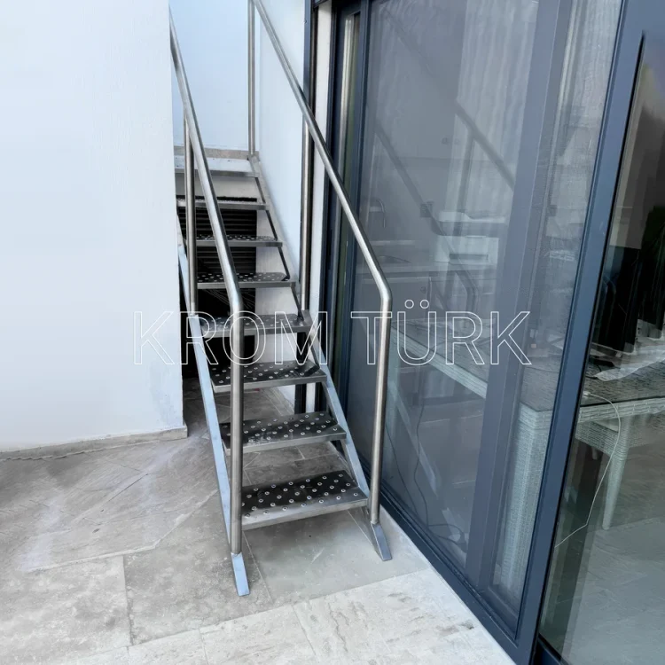 8 Basamaklı Merdiven Paslanmaz 160x60x90cm